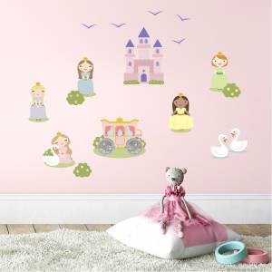 Pynt væggen med prinsesser